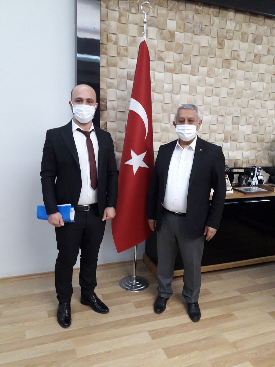 Sayın <a href="/zeybekbaskan/">Mehmet Zeybek</a> misafir perverliklerinden dolayı teşekkür ederim. Özverili bir istişare gerçekleştirdik.