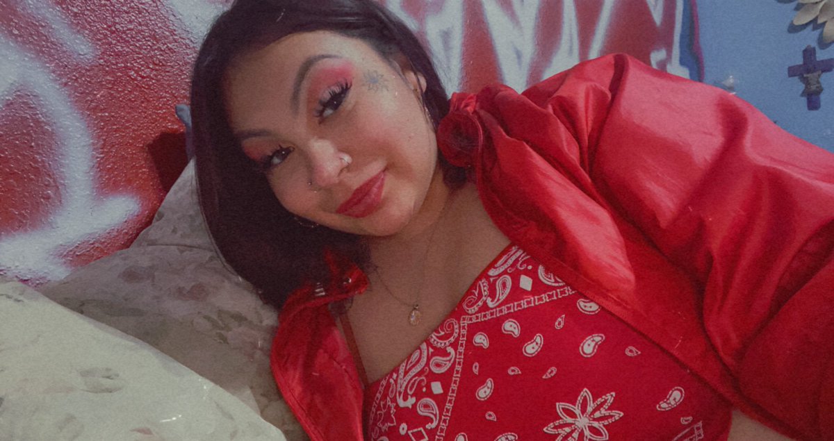 MeliMadz's tweet photo. I’ll hold your glock in my purse baby🤪❤️ https://t.co/Ld4zIPWJVF