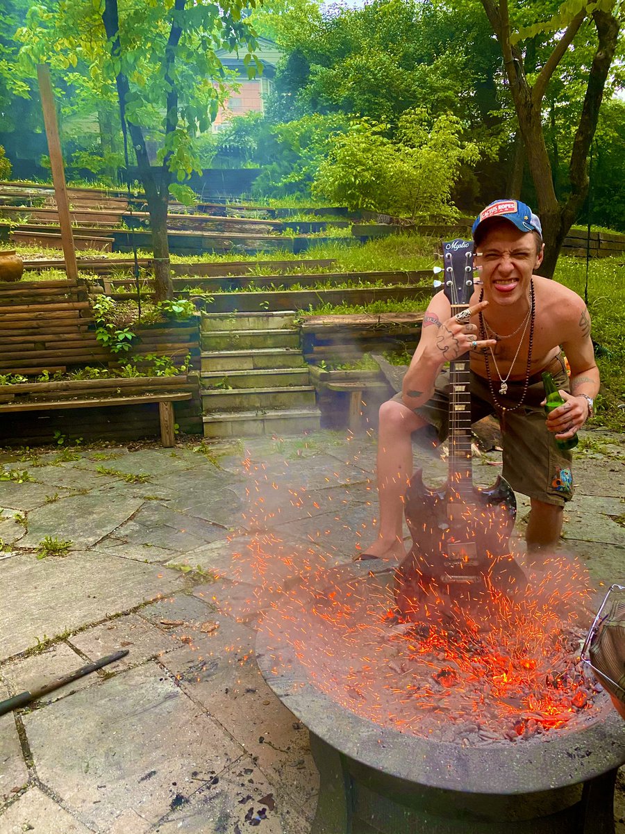 Stagger____Lee's tweet image. 