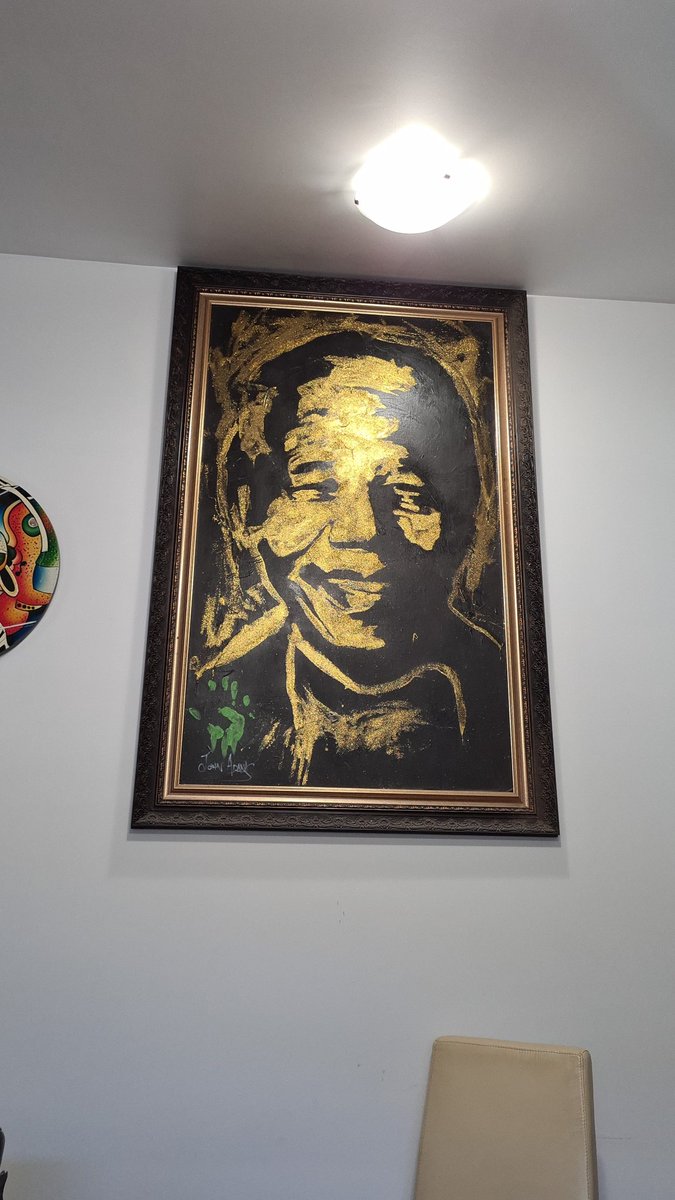 awsumanimal's tweet photo. @johnbro1 
You did this painting live, in Bosmont, about 10 years ago. It hangs proudly in our home in Australia, since then. My wife and I have been offered 10k$ Australian. We'll never sell it. 1.2m wide. 1.5m tall. Like the man depicted, larger than life! Thank you John https://t.co/qsO00QRXOc