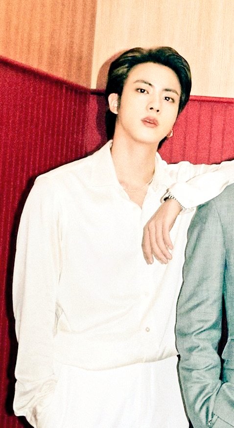DevopriyaB's tweet photo. MR KIM SEOKJIN gifting u his most precious CEO LOOk from ffs for all the y/n out there 😂 https://t.co/3x9sRw6Fna