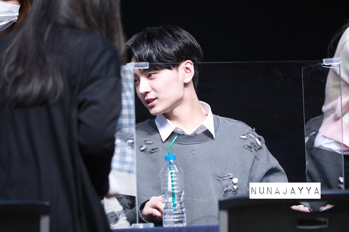 210509 Jay fansign 🦅 #제이 #JAY #ENHYPEN     #엔하이픈