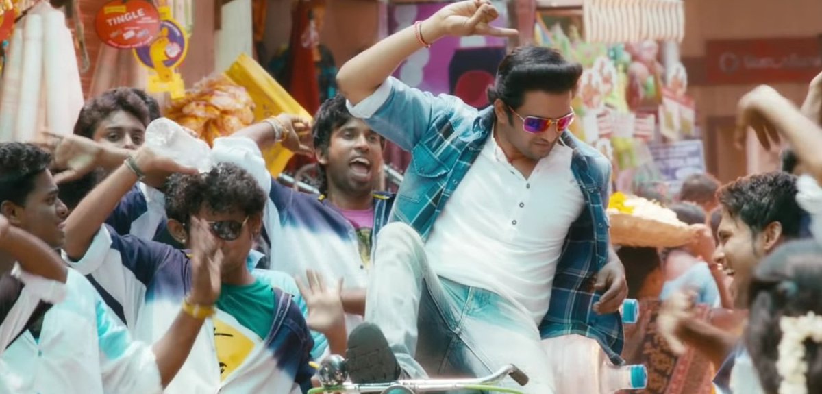 Kowsik_Santa_fc's tweet photo. Wow🔥😎 4K Tweets Smashed #7YearsOfVPA #VallavanukkuPullumAayudham Vera Level Come Back All Santa's #Santhanam https://t.co/HtAOw4YzMF