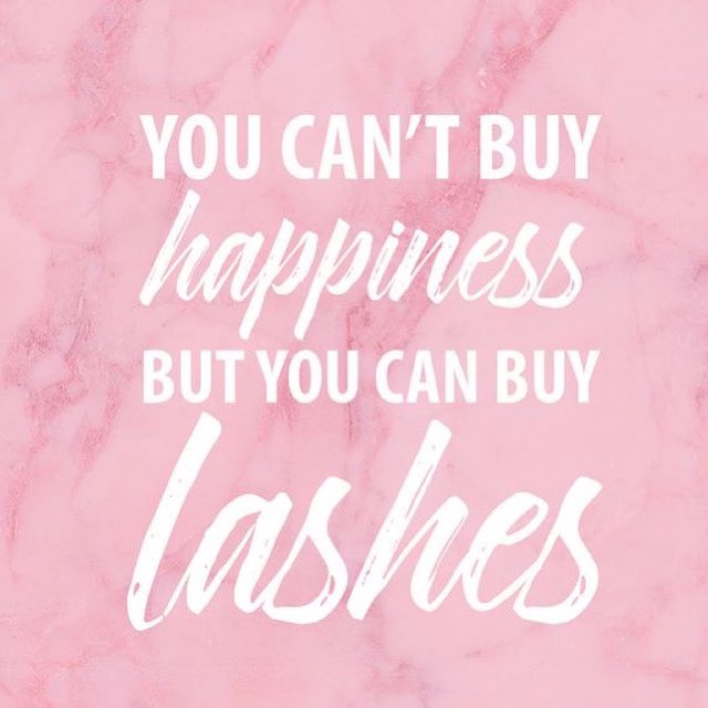 You can now purchase my lashes!! link in bio🥳🥳