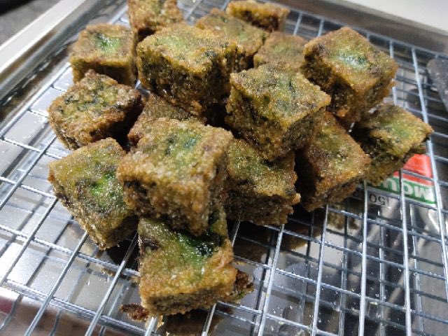 ศึกแห่งศักดิ์ศรี จะไม่ยอมเด็ดขาด

กุ้ยช่ายนึ่ง รี                            กุ่ยช่ายทอด เฟบ