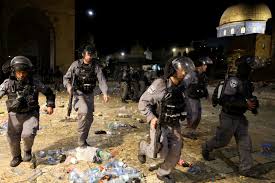 murtazaking11's tweet photo. #IsraeliAttackonAlAqsa 
#IsraelTerroristState 
😡😡😡😡😡😡😡😡 https://t.co/O0L93SVkbU