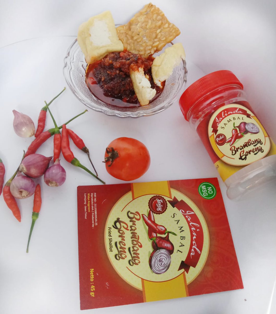 JalindaSambal's tweet image. Apa makanan mu 
pasti Sambalnya , Sambal Jalinda 
#SambalPedas
#hargaSambal
#sambaltidakpakaiPenyedap
#kemasansambal
#Lumajang
#Indonesia
