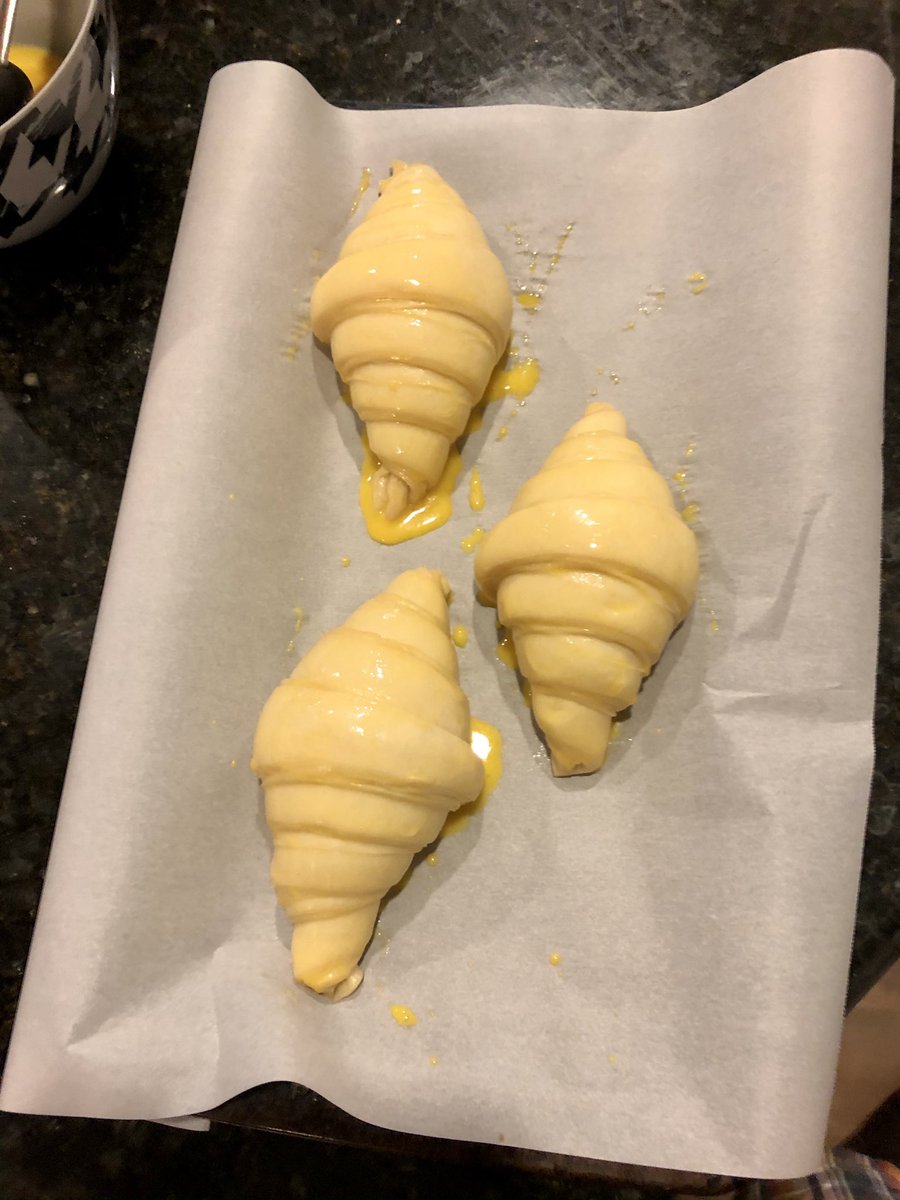 Lucky_Seat_Jake's tweet photo. Amazing bake at home croissants tonight from the artisans at @sugarbloomLA 

If you are in the LA area, give them a try! Everything I’ve had from their shop has been delicious. https://t.co/0dji6oFuKZ