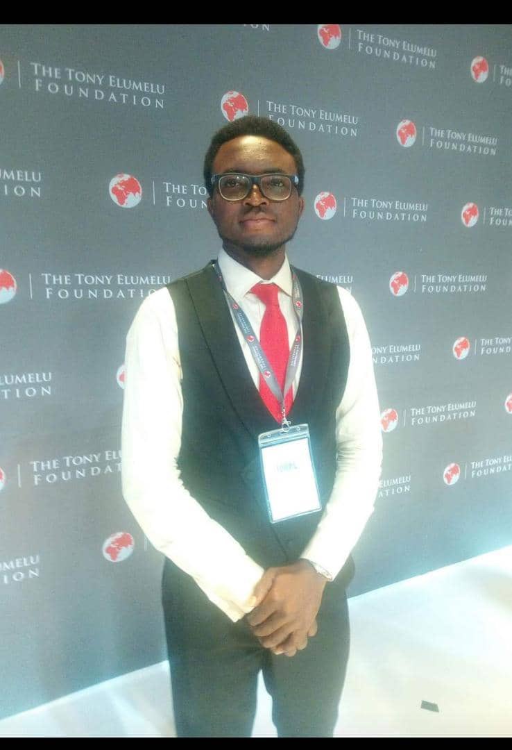 Don_ebello's tweet photo. #HelpFindOpeAnifowose 

My friend Opeyemi Anifowose hasn’t been found yet...Please don’t stop retweeting...Please help us find Ope...His wife, children, family members and friends are waiting at home...This help us...These last few days have been hard on his family https://t.co/fm6tu39PQ9