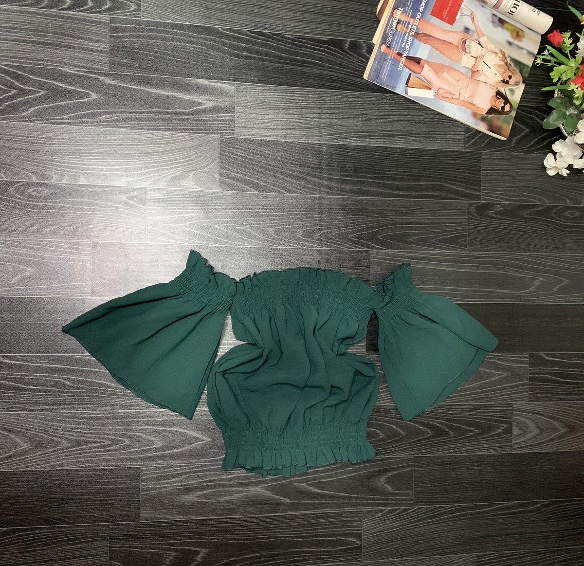 size6to20thrift's tweet photo. 1. Size 8/10 Bardot top 2,500
2. Size 10 slip dress 3,300
3. Size 6/8 smocked dress 3,300
4. Size 10 smocked top 2,300
Kindly check my likes for more available items 
Please retweet 🥰 https://t.co/HSNi22aIWW