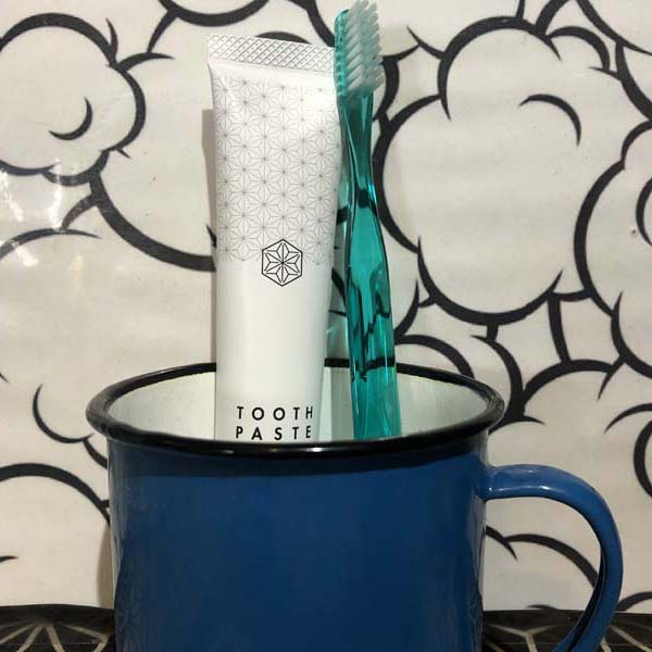 manana_kkkane's tweet photo. #Greeus より、#CBDToothPaste #グリース は、#ブロードスペクトラム #CBD 100mg配合の #国産麻炭 と #カンナビノイド で #口内ケア の #歯磨き粉 が到着!
.
容量:55g / ブロードスペクトラムCBD100mg¥1980(税込) https://t.co/RXvNwy0Ehz