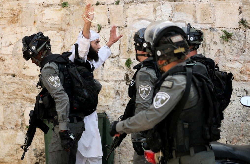 MuhammadSmiry's tweet photo. Jerusalem moments ago. #SavePalestine https://t.co/MQdbzcI5yb