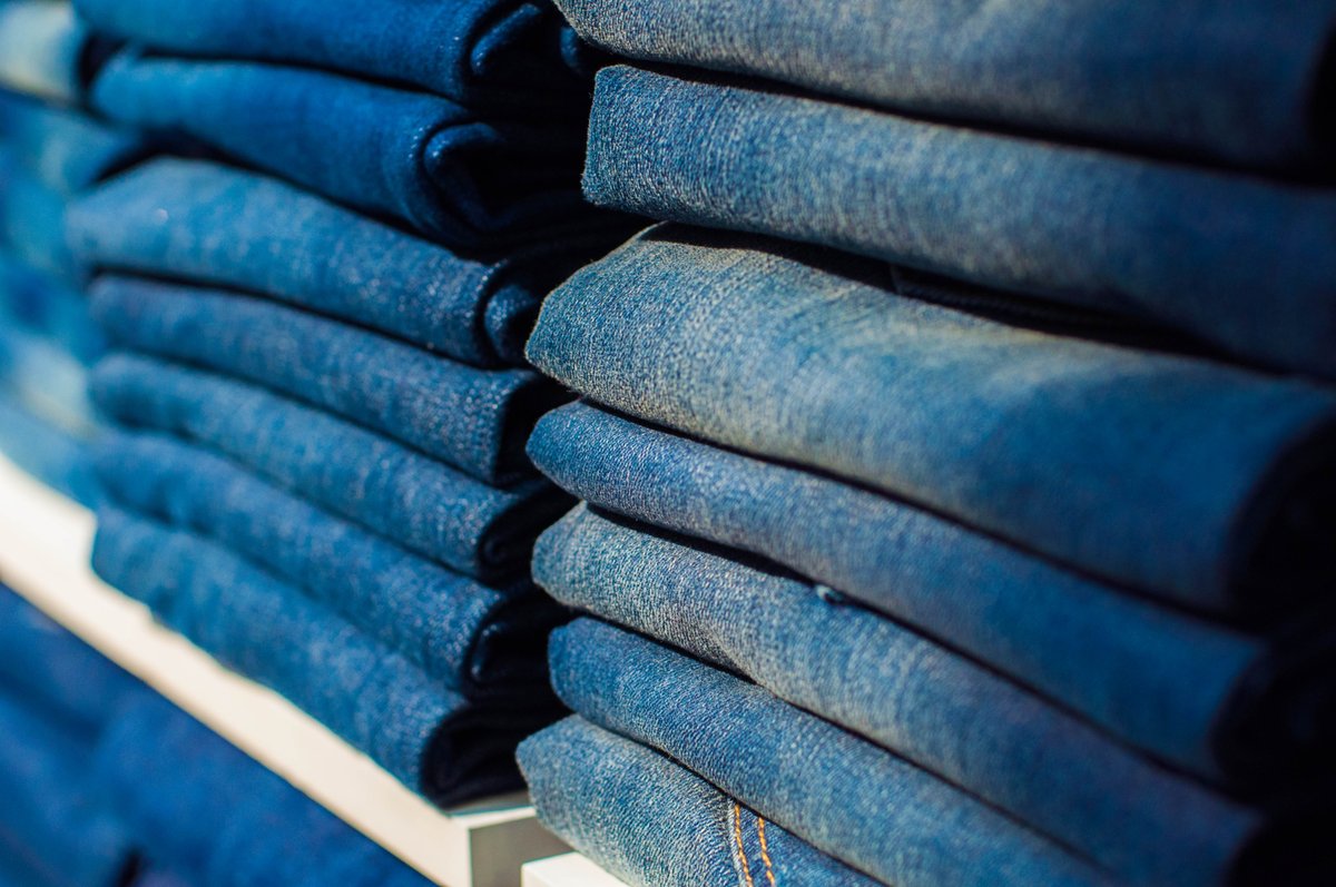 Relocalisation : FashionCube va fabriquer des jeans dans la métropole lilloise  francebleu.fr/infos/economie…