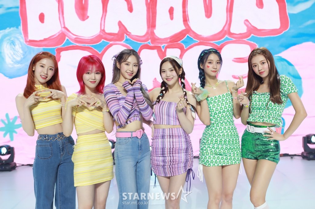 OHMYGIRL👼THAILAND🇹🇭 tweet media