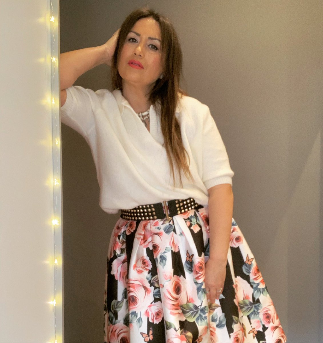 WhynotShopper's tweet photo. El #polo #prendaunisex encasillada en el estilo sporty que nos ofrece un gran abanico de posibilidades.
https://t.co/h7kaCMuXKO
Hoy #estilolady.
https://t.co/5zSpQsNP3Q
#style #tipsdemoda #YouTube #whynotshopper #streetstyle #quemepongo #mujeresreales #moda
#FelizLunes https://t.co/F5rNZzUXvT
