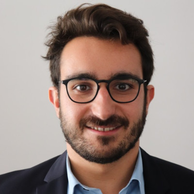 Jérémy Haddad (promo 2015, <a href="/jeremhaddad/">Jérémy Haddad</a>) conseiller politique et élus chez En Marche (@enmarchefr) sciencespotoulouse-alumni.fr/jeremy-haddad-…