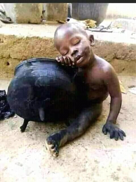 MegidaFriday1's tweet photo. Naija star boy 👊👊👊👊👊👊 @BigBuzzNation @BigHypeCity @HypeEmpress https://t.co/Q3bmt7wItv
