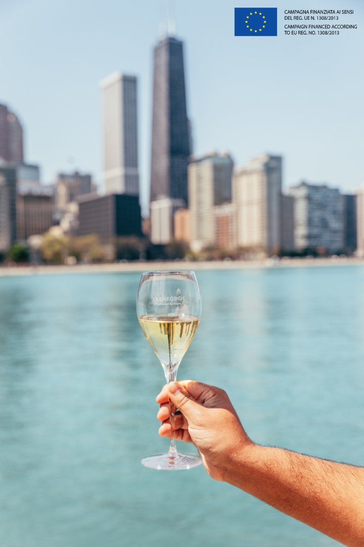 trentodoc's tweet photo. It's #TrentodocDay! A day dedicated to Trentino's mountain bubbles is happening right here, in your own backyard — click through for Bubbleviews to see how the US is raising a glass to Trentodoc, and tune in for a special IG Live hosted by @mcvino over on @mcvino82 at 2:30pm EST. https://t.co/8kyoc204FF