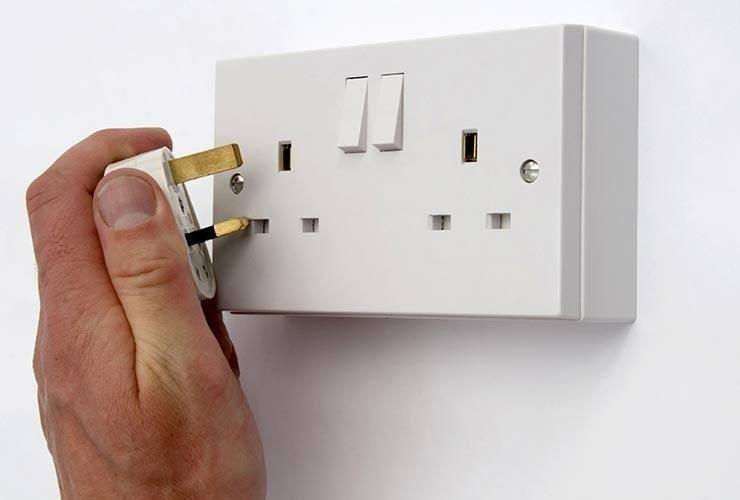 R_P_Electrical's tweet photo. So we all use and take for granted the UK mains plug but did you know these facts? - Domestic power plugs were invented in the 1880s, and T. T Smith of England is said to have invented one of the first plugs in 1883. https://t.co/3JOfYpUroC