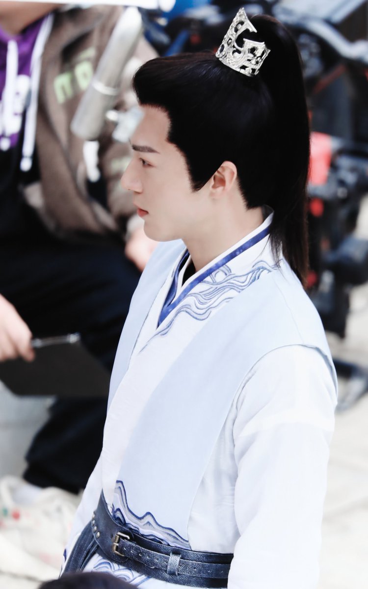 YeYanBai_Fan's tweet photo. [Leak] Mao Zi Jun (茅子俊) as Feng Long (封龙)

Shaping of Feng Long in The Story Of The Bat. 

Credit: 嗑甜贩卖机

#TheStoryOfTheBat #夜燕白 #YeYanBai #茅子俊 https://t.co/Owcgo6o3qV