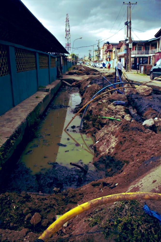 Ezeakachidozie's tweet photo. UPDATE
PART OF DEVELOPMENTAL PROJECTS OF @SpeakerGbaja
Rt Hon. Speaker, Rep. @femigbaja facilitates construction of more roads in Surulere 1 Federal Constituency
...begins reconstruction of Ishau Adewale, Salawu, Ajao roads in Surulere, Lagos.
#GbajaAtWork
@llsisi @MrSomoye https://t.co/MgXOirSeNm