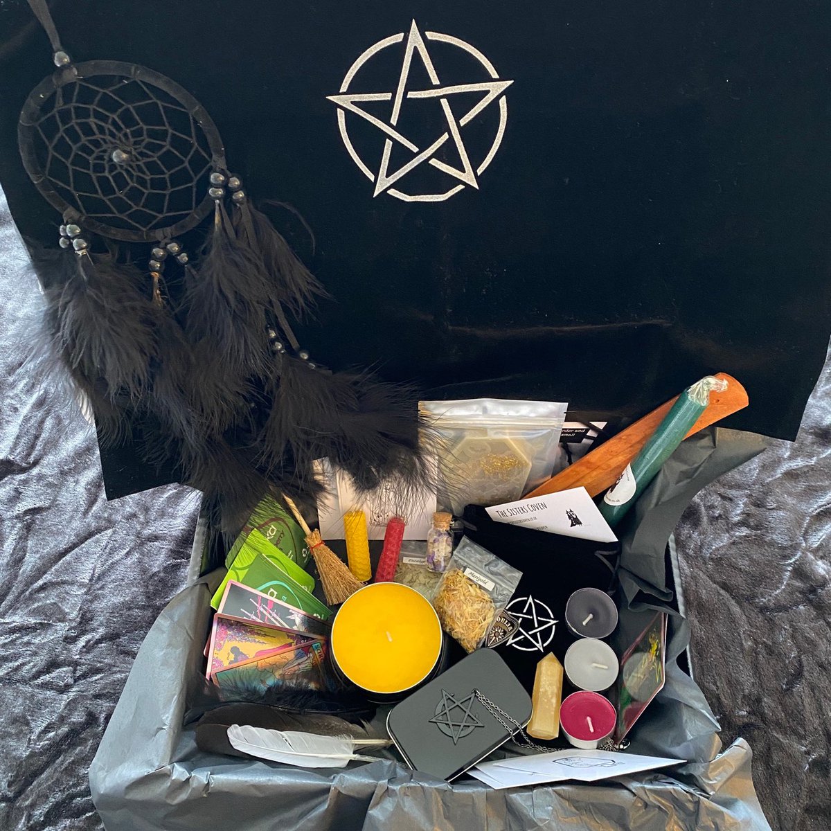 SistersCoven's tweet photo. Excited to share this item from my #etsy shop: Ultimate Witches Box - Altar Cloth, Candles, Dream Catcher, Blessing Jar, Altar Tin, Pentagram Necklace, Quartz Crystal, Tarot Cards + more! #gothic #witch #pentagram #tarot #spiritual #spells #altar #candle https://t.co/TGXO04gGgy https://t.co/R12kpGitmx