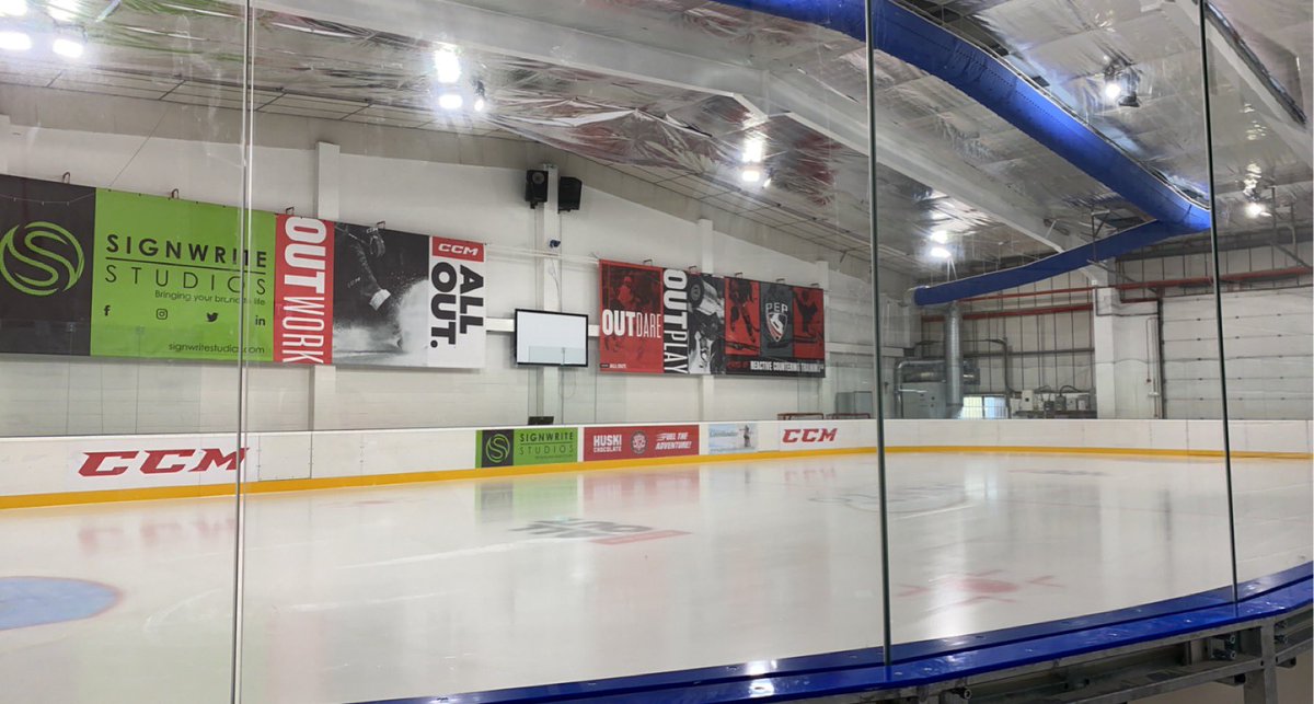 HowlettMac's tweet photo. @ozonehockey new facility. It’s fair to say they’ve gone #ALLOUT. https://t.co/Uwhus0dSA9