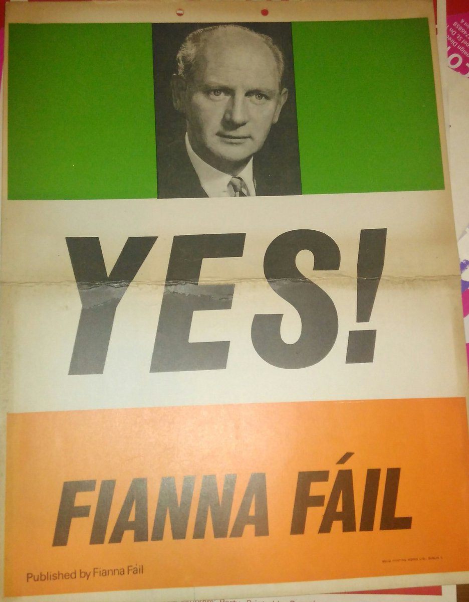 On this day 1972, we voted in a Referendum to join the EEC.A thread of material from that Referendum. Starting off with posters from Fine Gael and Fianna Fáil calling for a Yes Vote.