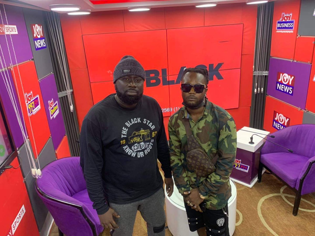 Kahpun_'s tweet photo. Good Vibes with Dj Black 🔥🦅
#UpFirm 🧙‍♂️ https://t.co/qwoEsfEiyR
