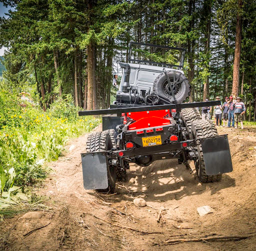 Chassis, subframe and body flex is a big factor in off road vehicles, with a certain degree of flex critical to high mobility. Problem for logistics vehicles in particular is that a flexing chassis will also impart a torsion to the load area, distorting whatever is loaded there.