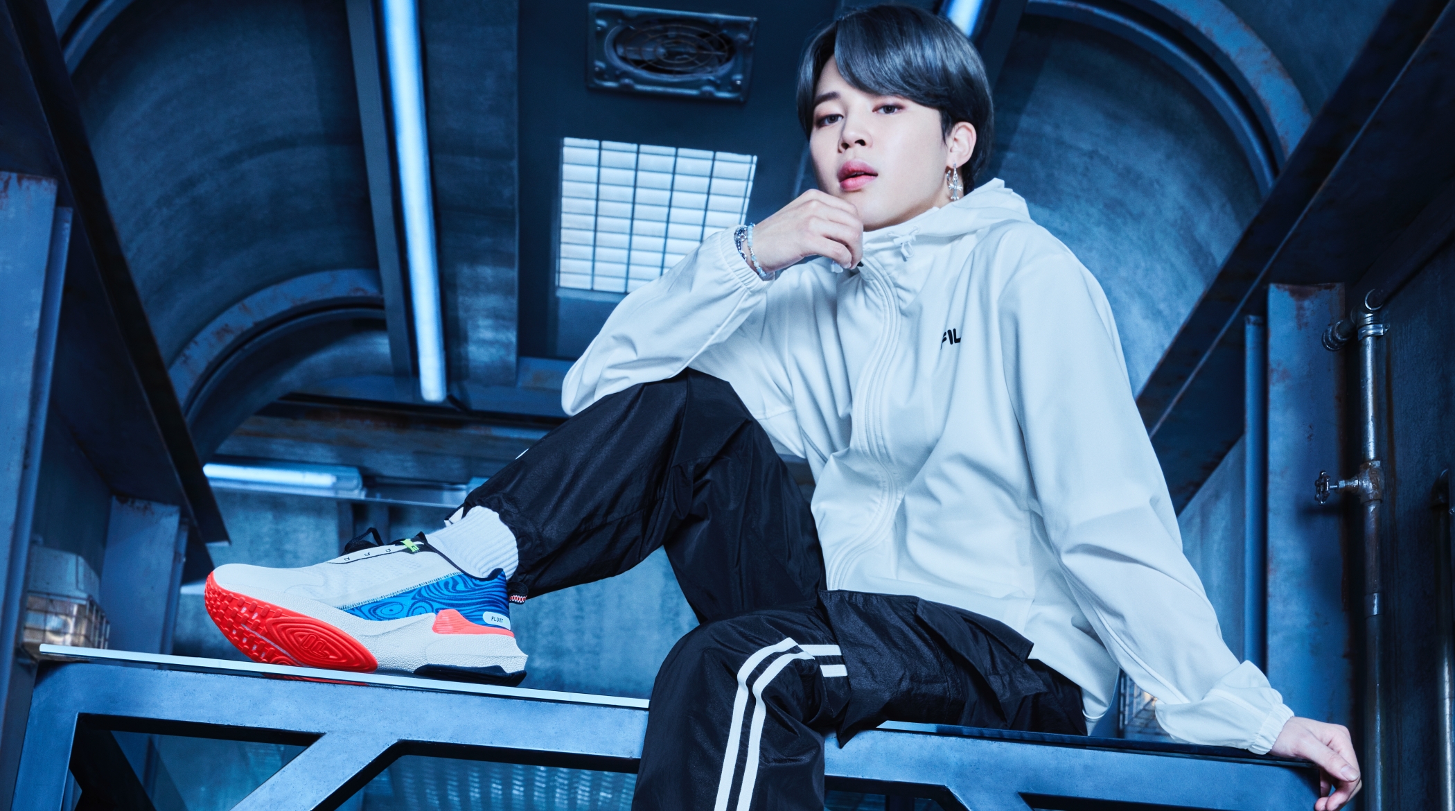 Bangtan Style⁷ on Twitter  Bts clothing, Fashion updates, Fashion media