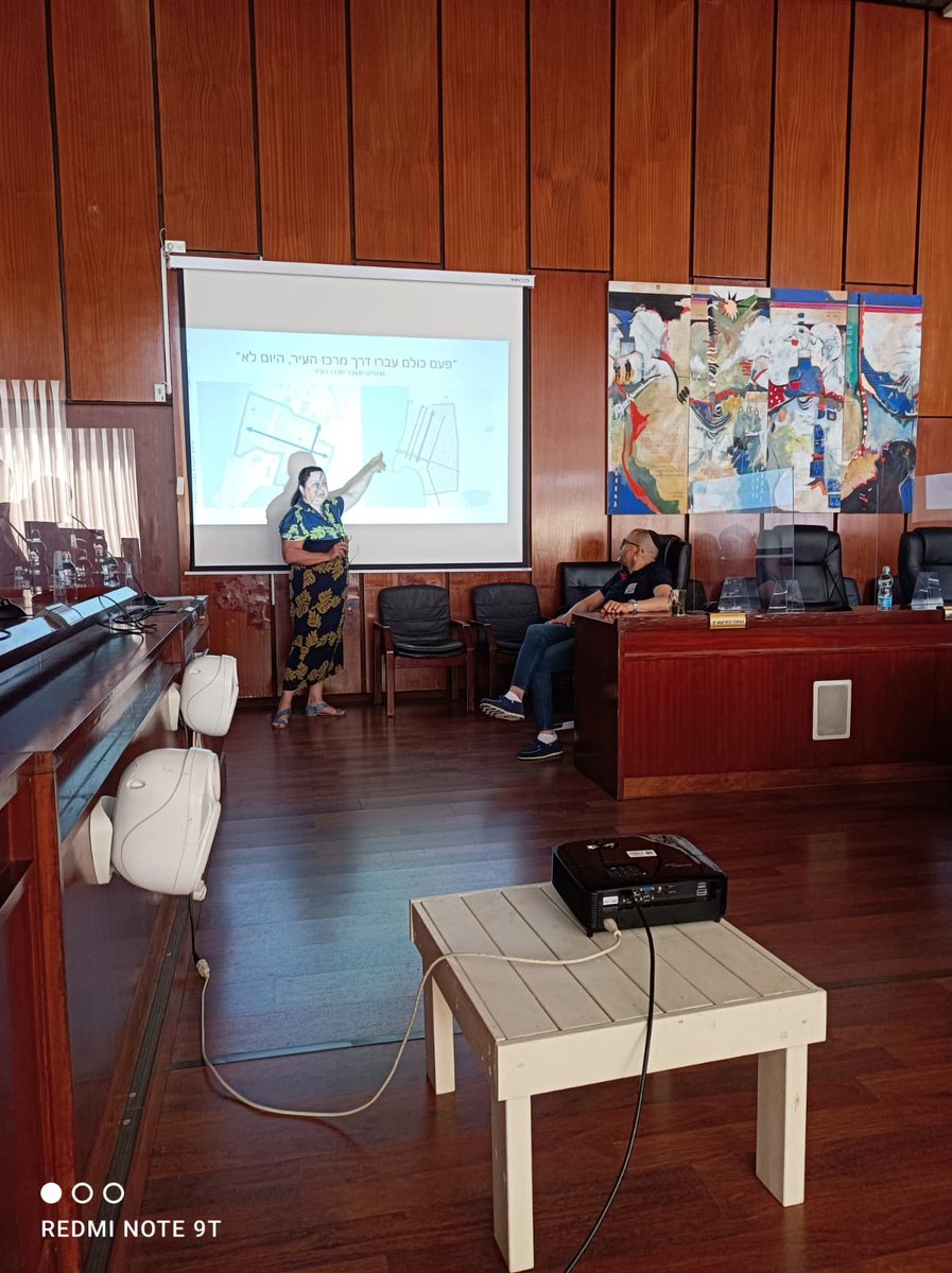 “Why to hire external consultants if we have a team of City Workers that can do such in depth and strategic work inside our own Municipality” Akko’s Leadership after the #iteam presented their research outcomes to the Muni Directors’ Forum #localgov #innovation <a href="/BloombergCities/">Bloomberg Cities</a>