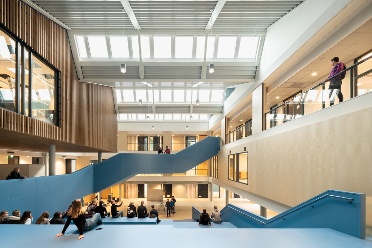 Inzendingen van <a href="/dokarchitecten/">Dok architecten</a>, <a href="/NOAHH_network/">NOAHH | Network Oriented Architecture</a>, WillemsenU en  Office Winhov. Bekijk alle #gvhj inzendingen op bna.nl/gebouw-van-het…