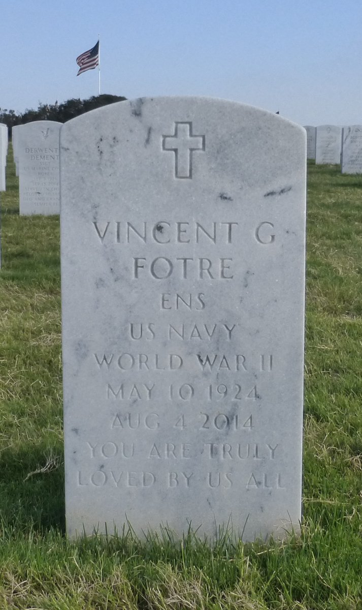 CONELRAD6401240's tweet image. Screenwriter Vincent Fotre [1924-2014], who wrote #JackWebb's Cold War classic RED NIGHTMARE (the shorter version of FREEDOM AND YOU) and #MarioBava's BARON BLOOD, was #BOTD.