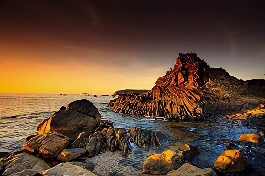 GoodtripPamplo1's tweet photo. Hemos descubierto una playa en California realmente alucinante debido a los colores de su arena. Se trata de la Pfeiffer Beach, un arenal que se caracteriza por tener un misterioso tono morado. ¿Te gustaría saber más acerca de esta maravillosa playa? ✨⛱🙂 https://t.co/WbUj4ZImSq