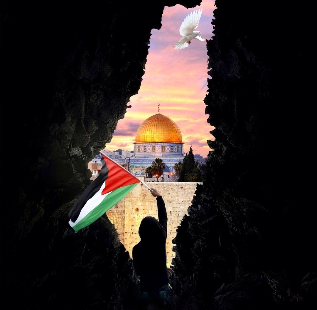 xakbulut's tweet photo. #MescidiAksa kalbimizdir. Orası esaret altında zulme uğruyorken Müslümanlar özgürlükten bahsedemez.
 
#AksadaBaskınVar
#AlAqsaMosque 
#المسجد_الأقصى https://t.co/BRmO1h4kaC