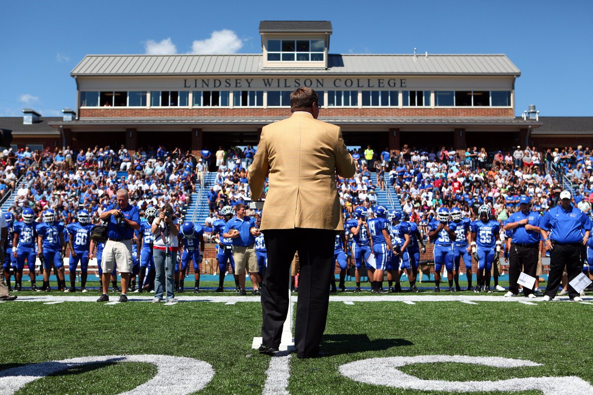 DuaneBonifer's tweet photo. It's been 3,901 days since @LindseyWilson resurrected @LWC_Football after a 75-year hiatus. LWC will play tonight in Grambling, LA, for program's first #NAIAFootball title. (Game will be on #ESPN3.) Congrats to @LWCAthletics and good luck! @NAIA https://t.co/qBXTwTYPYi
