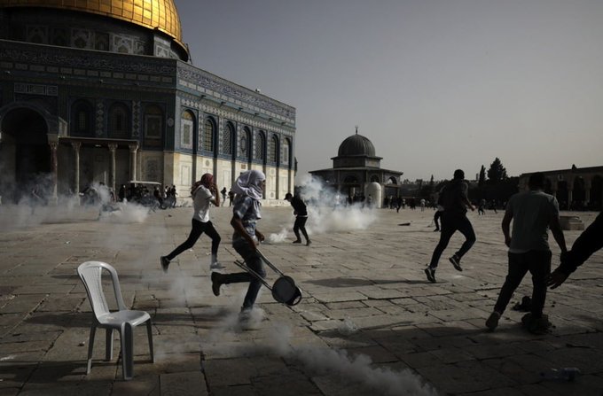 bisyawy's tweet photo. It was Palestine, still Palestine and forever will be Palestine. 🇵🇸
#القدس_ينتفض https://t.co/YOQYd0Wg7U