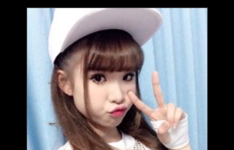 JamieDa16312886's tweet photo. The only way to have a friend is to be one https://t.co/NQ1MzoFcMm