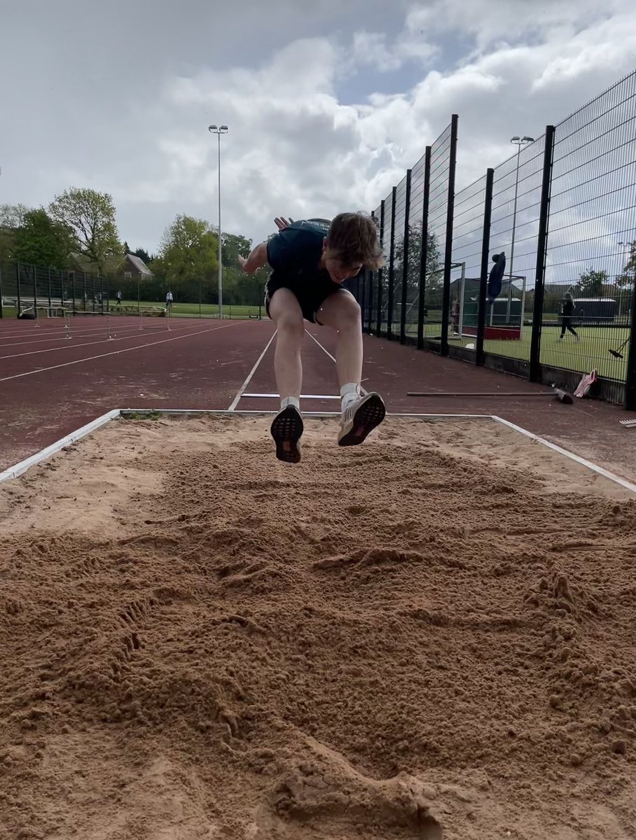Year 9 demonstrating their determination at lunch time enrichment! New personal bests achieved in despite the rain ☔️ <a href="/Enrich_Grange/">Enrichment | The Grange School</a> <a href="/Grange_Cheshire/">The Grange School</a>
