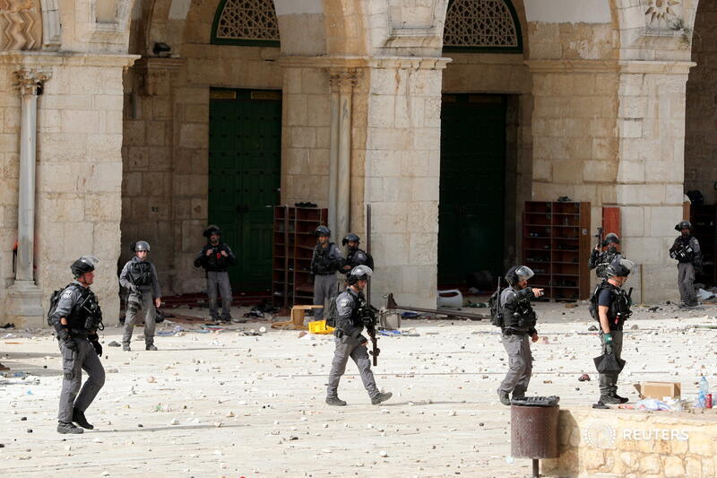Palestinian protesters threw rocks and Israeli police fired stun grenades and rubber bullets in clashes outside Al-Aqsa mosque in Jerusalem on Monday as Israel marked the anniversary of its capture of parts of the city in the 1967 Arab-Israeli war  https://reut.rs/2QZ2cMZ  1/5