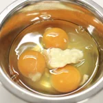 ある調味料を入れることで冷めてもふわふわに？!卵を炒める料理をするとき、知っておきたいテクニック!