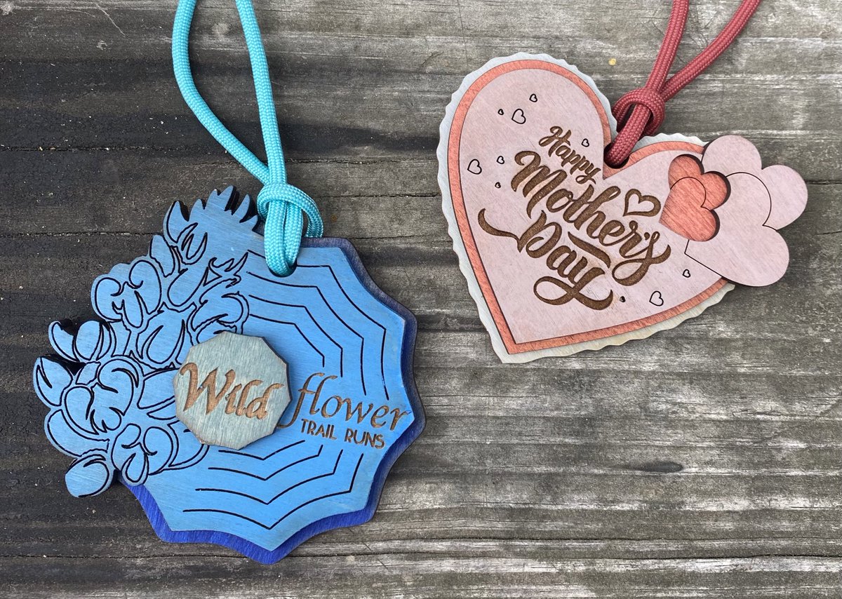 Cool wooden medals from this weekend’s trail race #medalmonday @TrlRacingOverTX