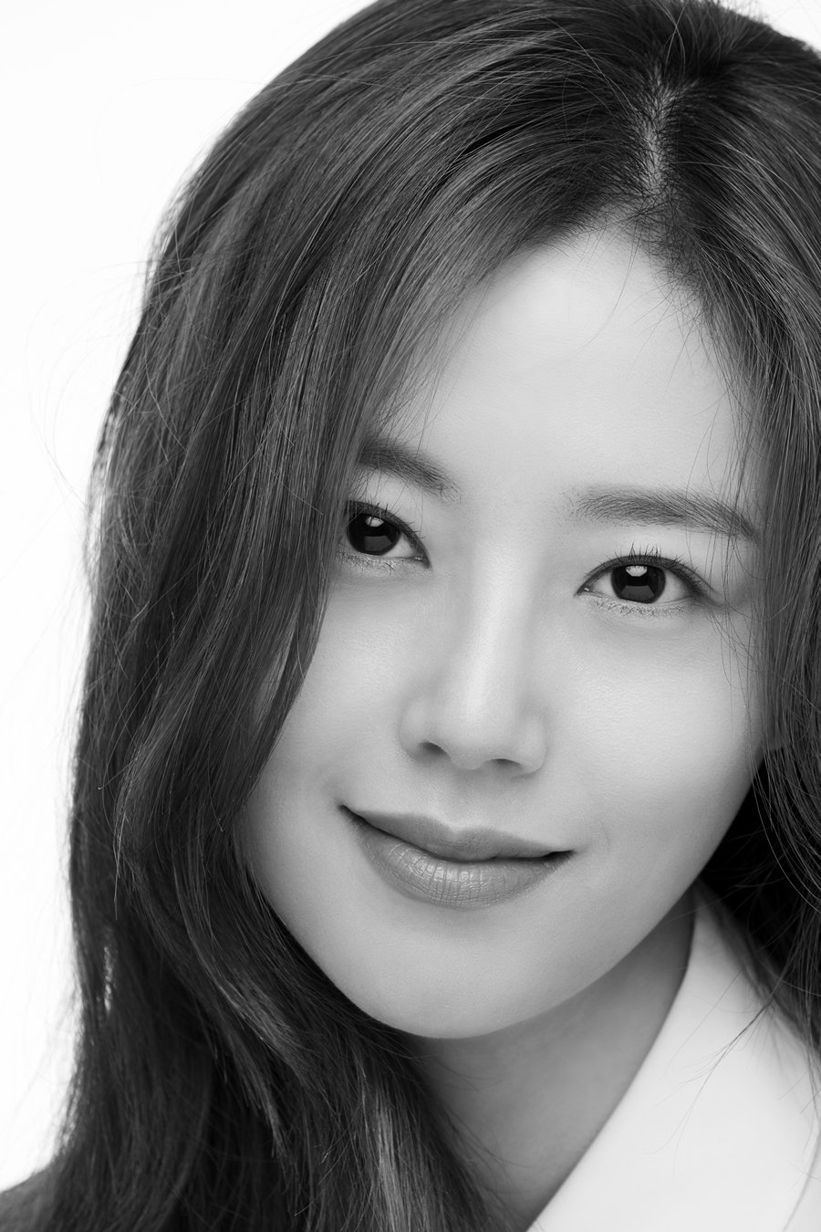 문채원 Chaewon Moon The Actor Is Present Moon Chae Won For Korean Actors Calm But Vigorous Performance Adds Strength And Tenacity To Her Elegant Appearance C T Co Ga95ibkvi8 문채원 文彩元 ムンチェウォン