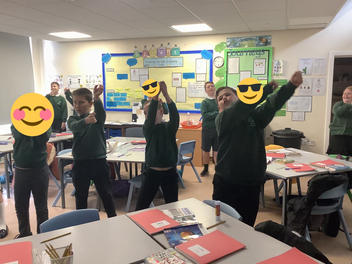 A super active work out this morning, we became Avengers for this one. Here we are practicing our Thor Hammer Throw! Watch out! #PeatOrchard #Activelearning #Activebreaks @OrchardPrimaryA https://t.co/xO5RaNuXLi