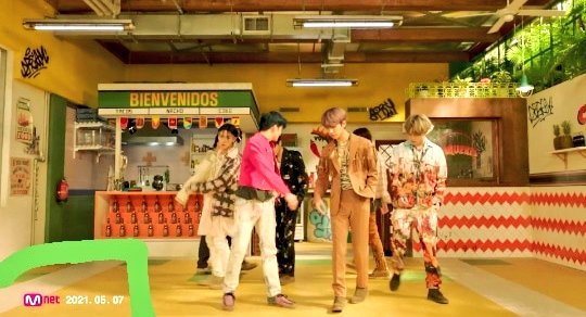 mysuyongkatenji's tweet photo. Did you guys notice anything?
#TasteTheHotSauce #7DREAM #7DREAM_HotSauce #NCTDREAM #NCTDREAM_COMEBACK #7dreamcomeback #HAECHAN #RENJUN #JENO #JAEMIN #CHENLE #MARK #JISUNG #SMent #SMntertainment https://t.co/Yt8Qt2Usv9