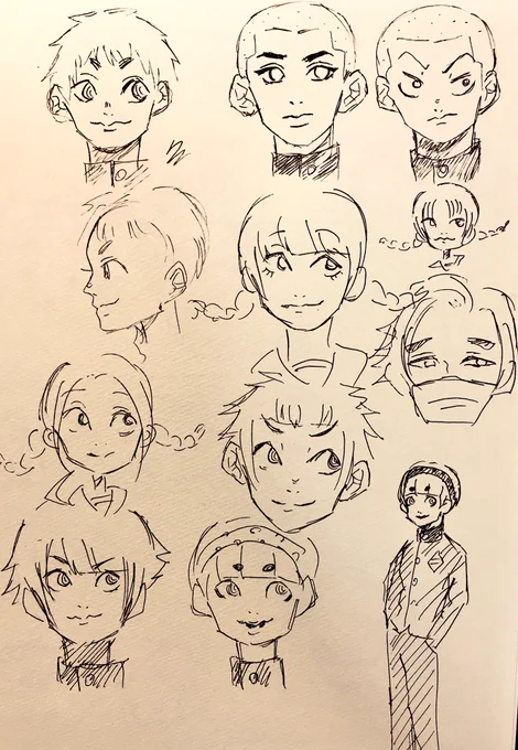 キャラ考える時はとりあえず納得がいくまでばーって描いてる

#イラスト 
#漫画家志望 