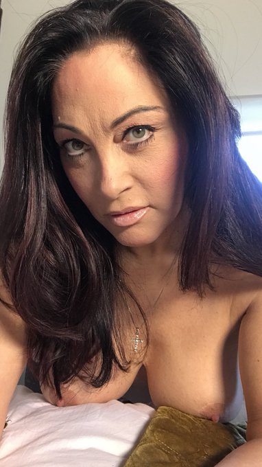 Good afternoon everyone I hope your all well. And had a great weekend. I&rsquo;m just about to log on to https://t