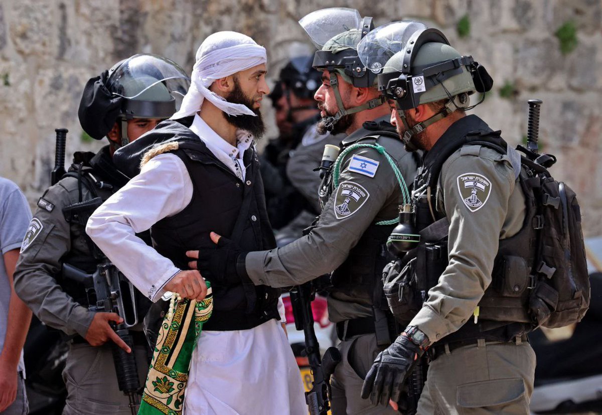 اللهم إنا نشهدك أن لنا إخوة خذلونا وصمتوا على قتلنا واستباحة بيتك وقدسك وأقصاك اللهم إنا مغلوبون فانتصر .
#SavePalestine 
#SaveSheikhJarrah
