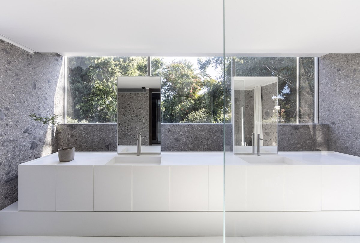 ArchDaily's tweet image. Nish House / Paritzki &amp;amp; Liani Architects
#Architecture #InteriorDesign #ResidentialDesign